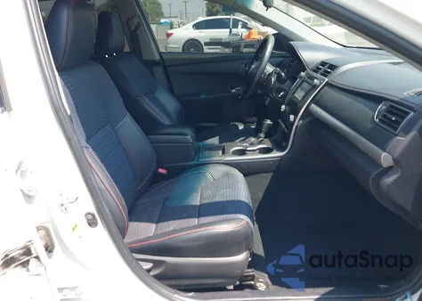 2015 Toyota Camry Se z USA, uszkodzony, nr VIN 4T1BF1FK6FU995161